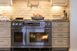 Kitchen Ventilation: Thanksgiving Preparation Concerns